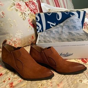 Lucky Brand Nubuck Western Bootie, 7